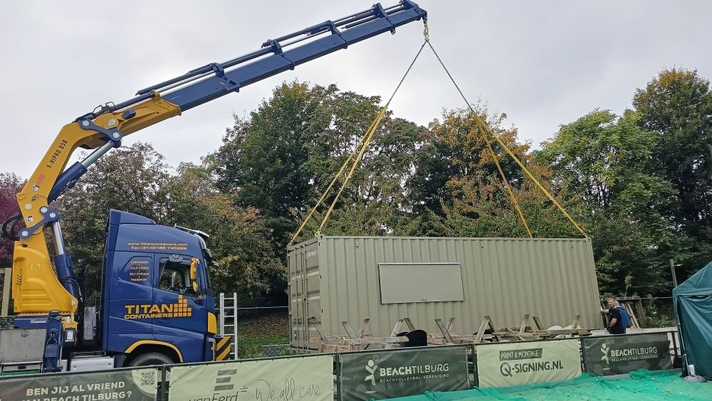 Container bijna geplaatst